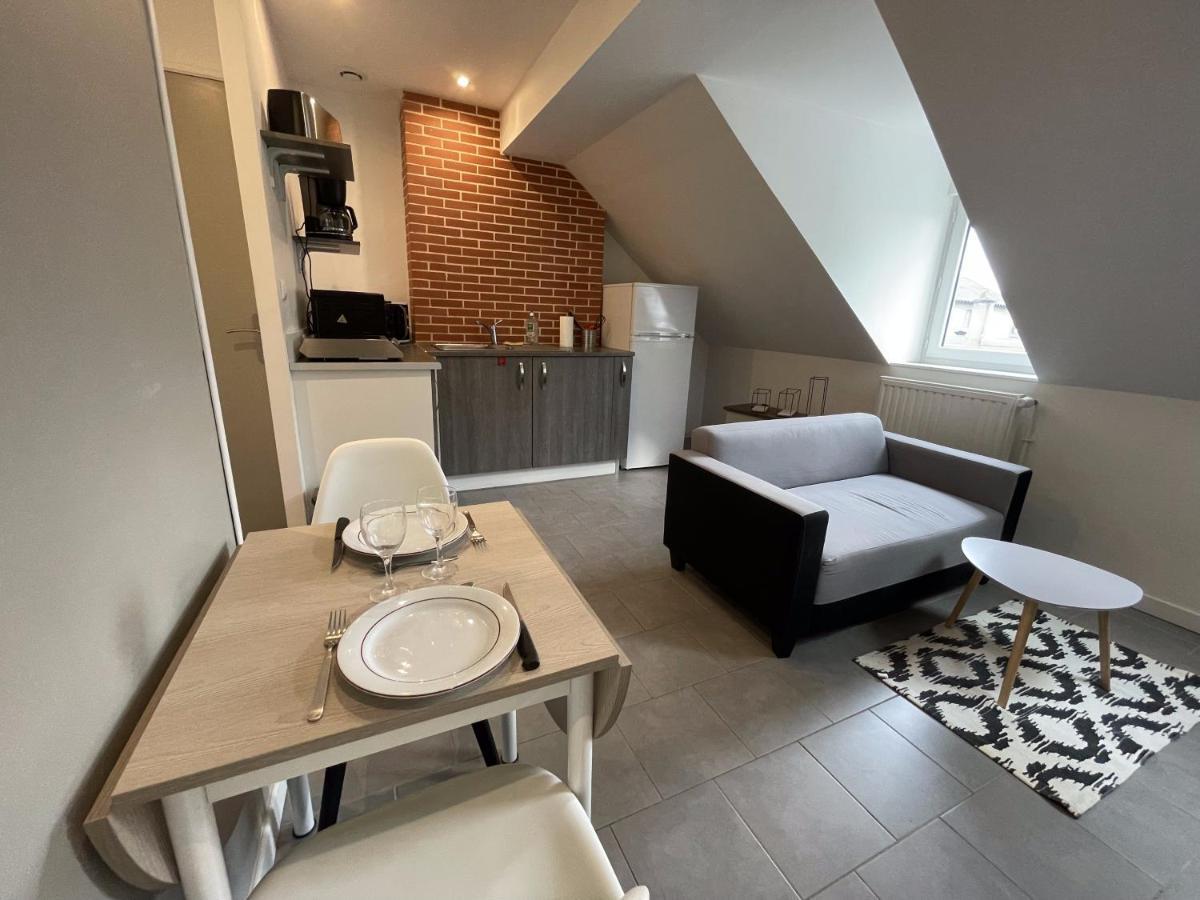 Le Mansard, Atypique, Gare Et Tramway 4Min A Pied Apartment ภายนอก รูปภาพ